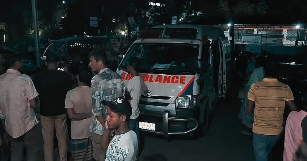 Patients ‘held hostage’ by ‘ambulance syndicate’ around hospitals